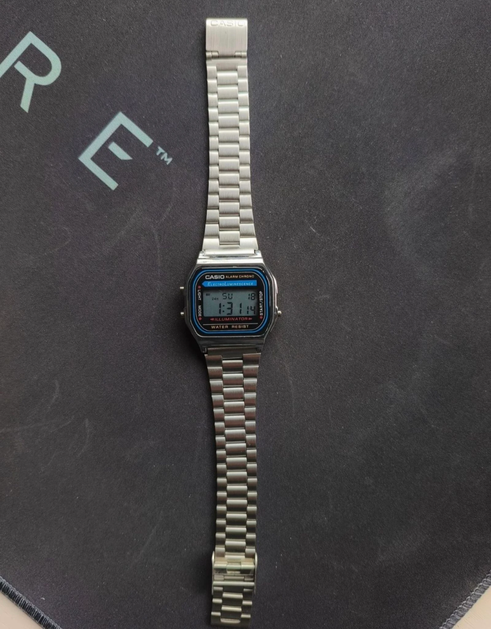 CASIO vintage digital watch (Novo) – photo 5